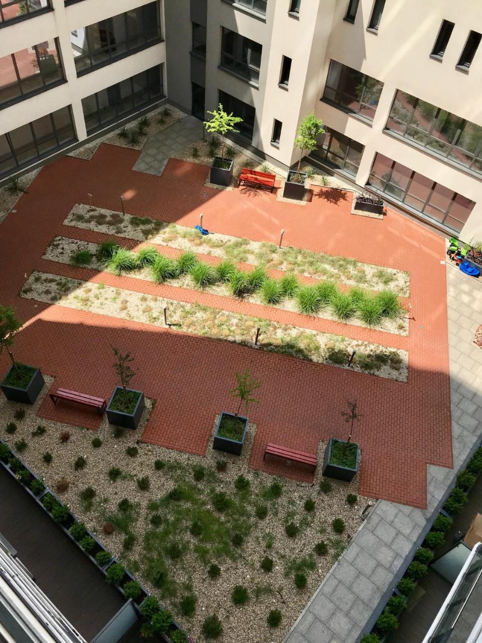 Apartament Odratower Wrocław Exteriör bild