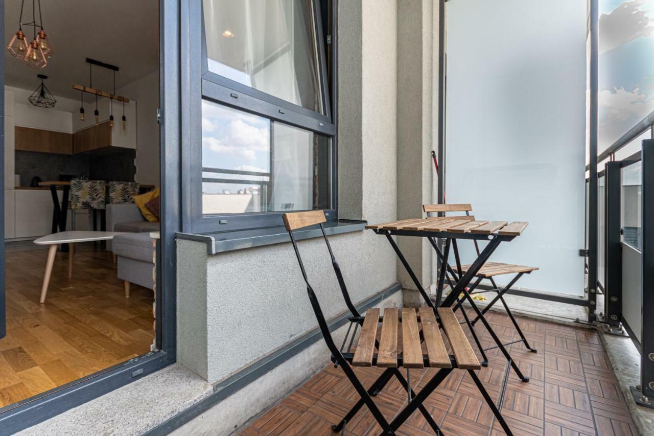 Apartament Odratower Wrocław Exteriör bild